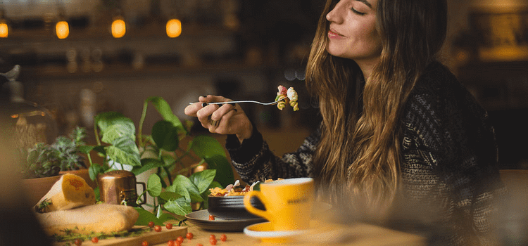 How Proper Nutrition and Healthy Diets Play a Role in Detox and Overall Rehabilitation eat