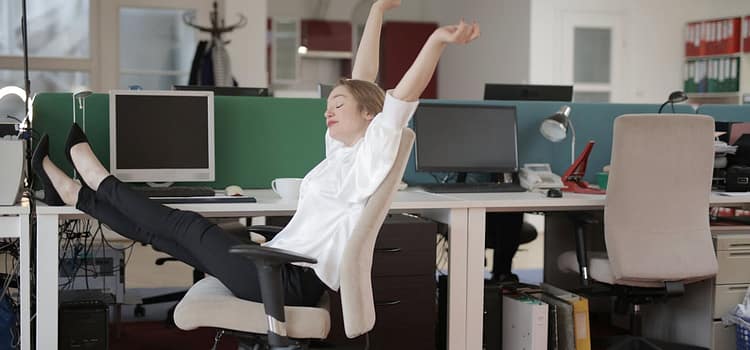 Stretching 101: Simple Routines for Desk Workers